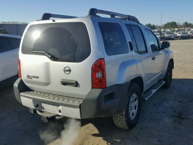 5N1AN0NU7BC524387 - 2011 NISSAN XTERRA OFF SILVER photo 4