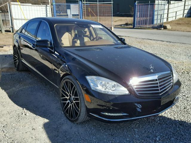 WDDNG7BB2BA415879 - 2011 MERCEDES-BENZ S 550 BLACK photo 1