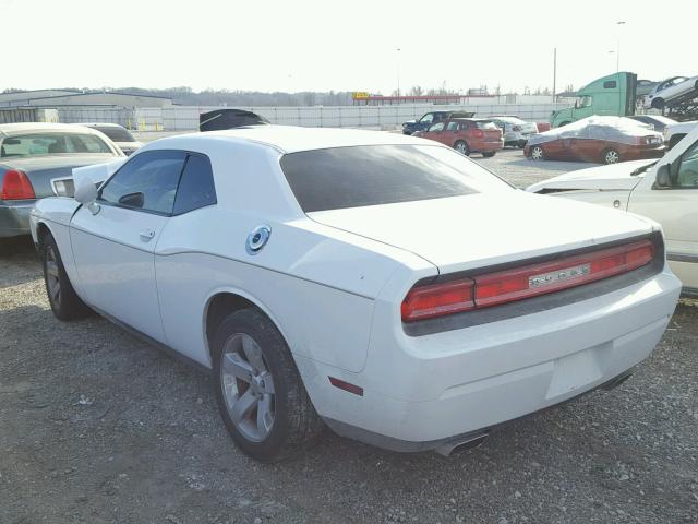 2B3CJ4DG9BH518035 - 2011 DODGE CHALLENGER WHITE photo 3