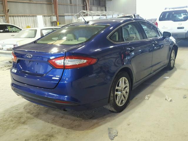 3FA6P0HR2DR153399 - 2013 FORD FUSION SE BLUE photo 4