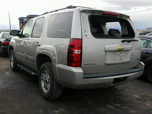 1GNFK23079R290667 - 2009 CHEVROLET TAHOE K150 SILVER photo 3