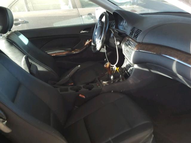 WBABN33422JW52235 - 2002 BMW 325 CI Srebrny zdjęcie 5