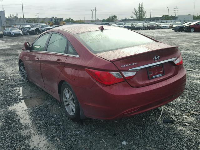 5NPEB4AC4DH509128 - 2013 HYUNDAI SONATA GLS RED photo 3