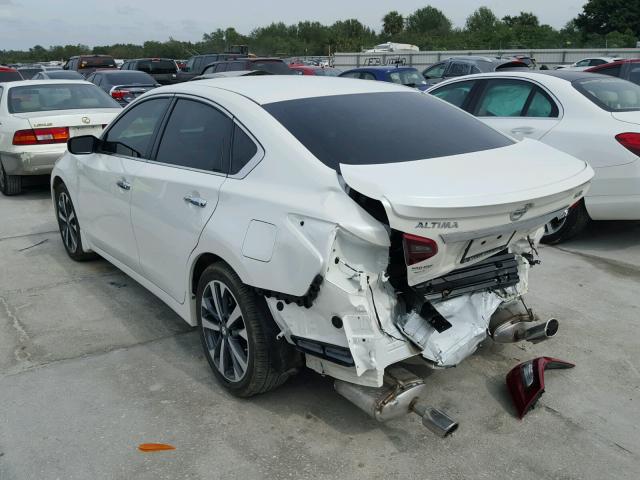 1N4AL3AP3HC298519 - 2017 NISSAN ALTIMA 2.5 WHITE photo 3