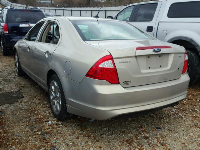 3FAHP0HA1AR240208 - 2010 FORD FUSION SE BEIGE photo 3