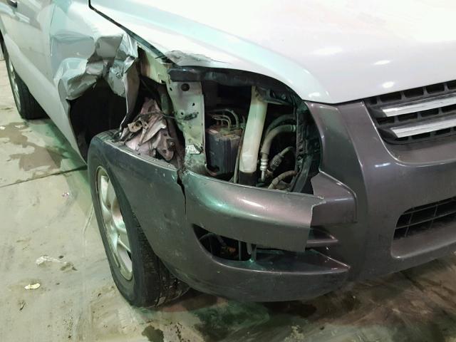 KNDJF724877429285 - 2007 KIA SPORTAGE L SILVER photo 9