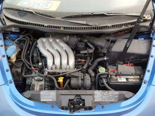 3VWCC21C2YM429896 - 2000 VOLKSWAGEN NEW BEETLE 蓝色 照片 7