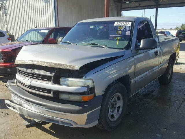 1GCEC14V5YZ216085 - 2000 CHEVROLET SILVERADO GRAY photo 2