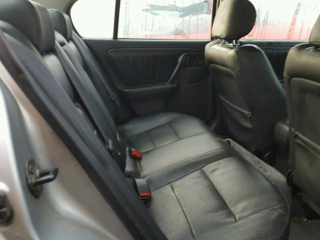 JNKCP11A61T403467 - 2001 INFINITI G20 GRAY photo 6