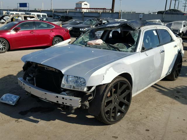 2C3CA5CV3AH241888 - 2010 CHRYSLER 300 TOURIN TWO TONE photo 2