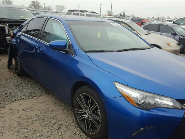 4T1BF1FK9GU525529 - 2016 TOYOTA CAMRY LE BLUE photo 1