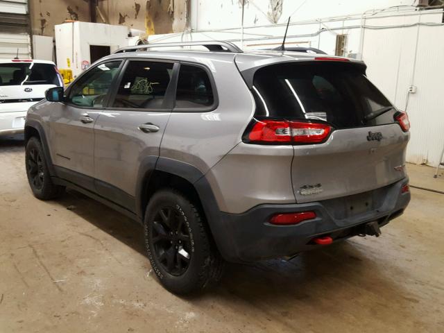 1C4PJMBS6GW124069 - 2016 JEEP CHEROKEE T GRAY photo 3