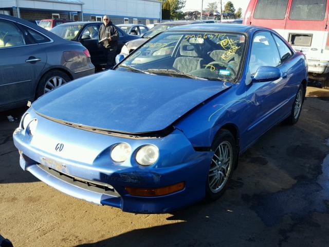 JH4DC4457YS004535 - 2000 ACURA INTEGRA LS BLUE photo 2