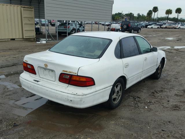 4T1BF18B2WU243633 - 1998 TOYOTA AVALON XL WHITE photo 4