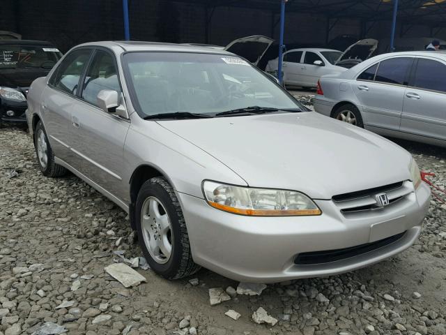 1HGCG1656XA027291 - 1999 HONDA ACCORD EX GOLD photo 1