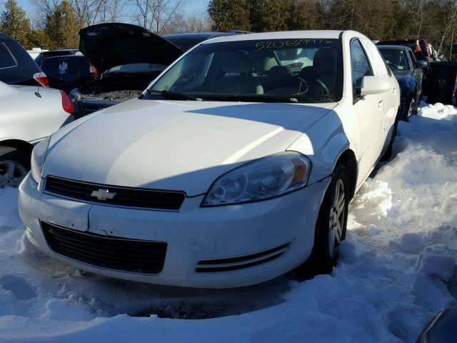 2G1WT58NX79267329 - 2007 CHEVROLET IMPALA LT WHITE photo 2