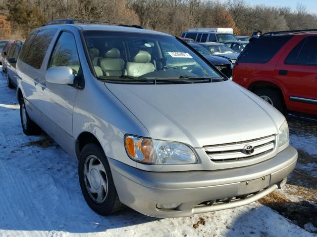 4T3ZF13C81U385922 - 2001 TOYOTA SIENNA LE SILVER photo 1