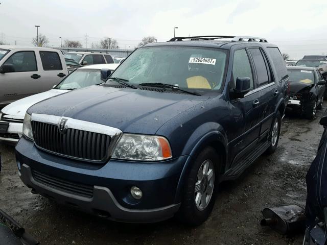 5LMFU28R54LJ11007 - 2004 LINCOLN NAVIGATOR BLUE photo 2