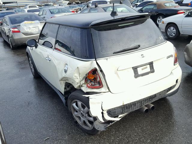 WMWMF73559TW82494 - 2009 MINI COOPER S WHITE photo 3