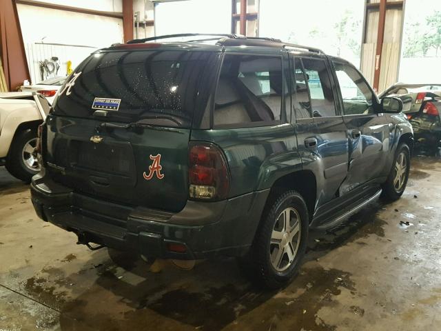 1GNDS13S352372451 - 2005 CHEVROLET TRAILBLAZE GREEN photo 4