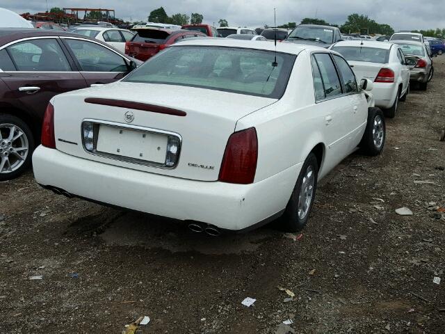 1G6KD54Y92U288139 - 2002 CADILLAC DEVILLE WHITE photo 4