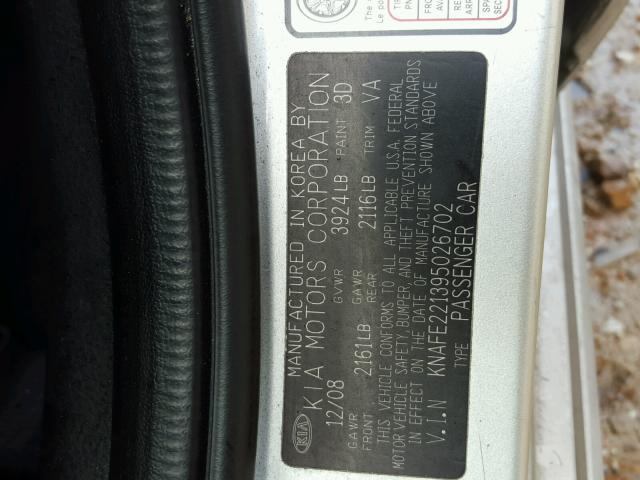 KNAFE221395026702 - 2009 KIA SPECTRA EX SILVER photo 10