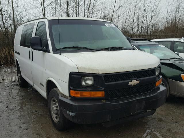 1GCGG25V741130710 - 2004 CHEVROLET EXPRESS G2 WHITE photo 1