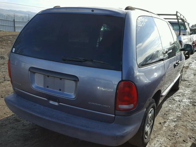 2B4GP25R2VR386010 - 1997 DODGE CARAVAN GRAY photo 4