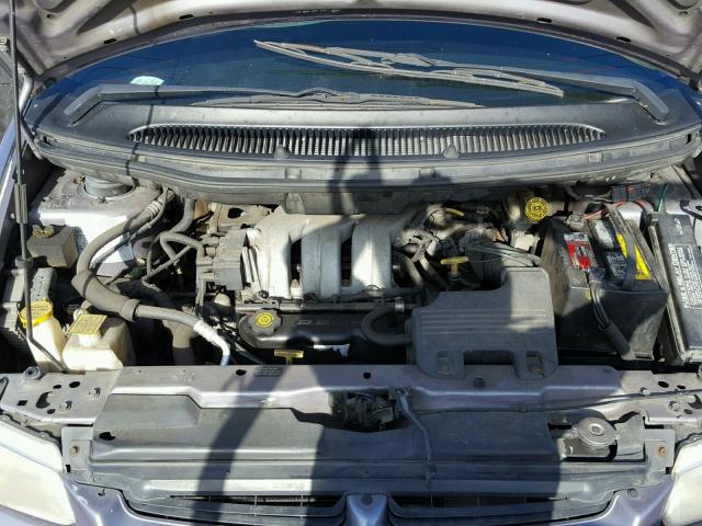 2B4GP25R2VR386010 - 1997 DODGE CARAVAN GRAY photo 7