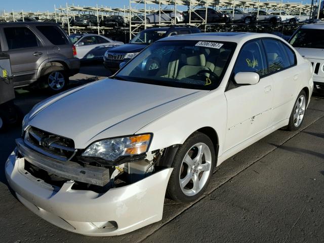 4S3BL616077213621 - 2007 SUBARU LEGACY 2.5 WHITE photo 2