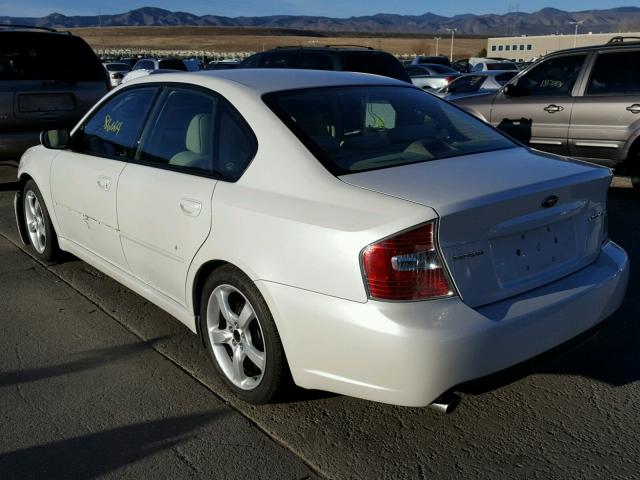 4S3BL616077213621 - 2007 SUBARU LEGACY 2.5 WHITE photo 3