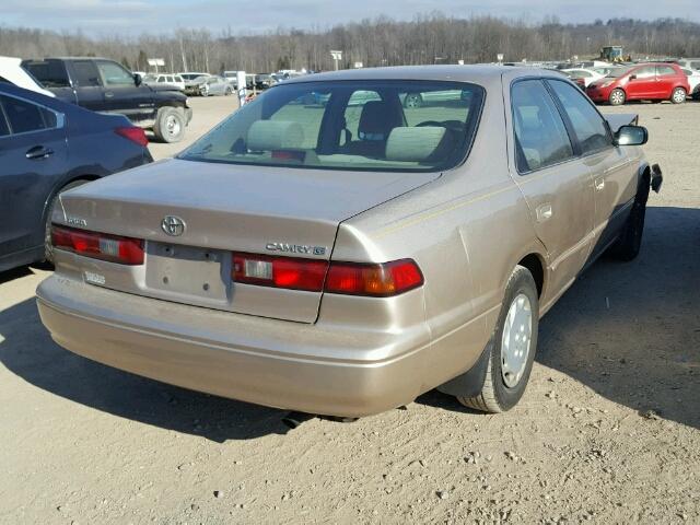 4T1BG22K1XU513836 - 1999 TOYOTA CAMRY CE GOLD photo 4