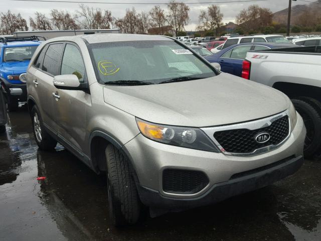 5XYKT4A16CG279967 - 2012 KIA SORENTO BA SILVER photo 1