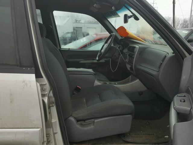 1FMZU77E32UD17056 - 2002 FORD EXPLORER S TAN photo 5