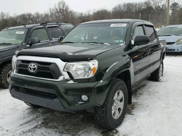 3TMLU4EN7DM103822 - 2013 TOYOTA TACOMA DOU GREEN photo 2