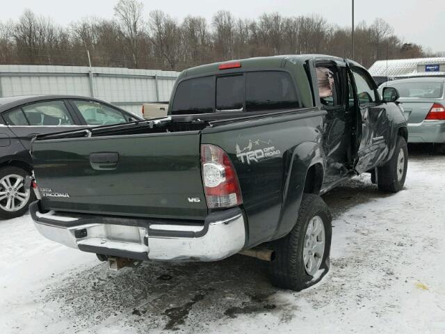 3TMLU4EN7DM103822 - 2013 TOYOTA TACOMA DOU GREEN photo 4