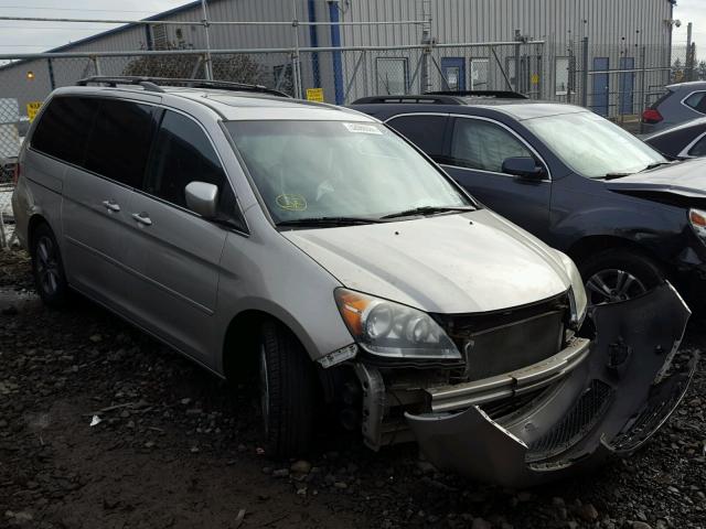 5FNRL38928B044825 - 2008 HONDA ODYSSEY TO SILVER photo 1