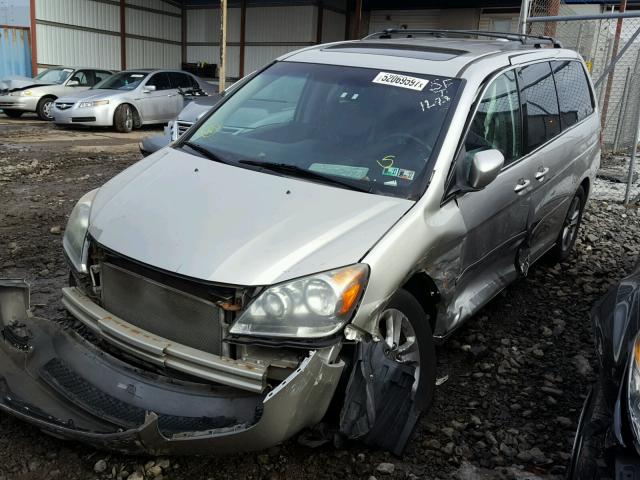 5FNRL38928B044825 - 2008 HONDA ODYSSEY TO SILVER photo 2