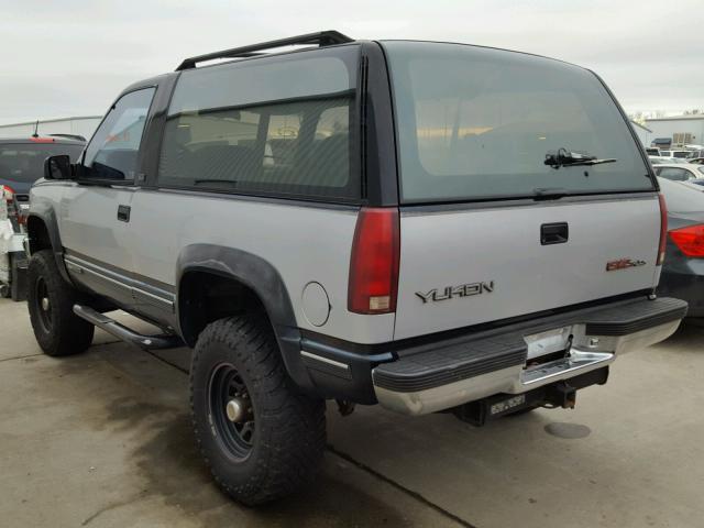 1GKEK18KXNJ724845 - 1992 GMC YUKON TWO TONE photo 3