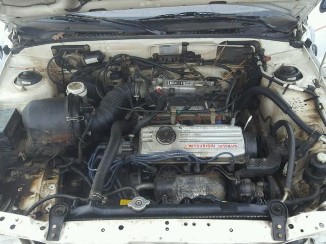 JB3CU24A4MU002317 - 1991 DODGE COLT GL WHITE photo 7