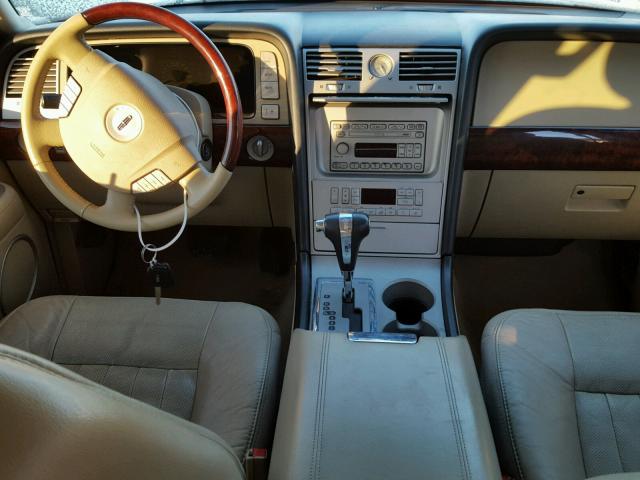 5LMFU28555LJ07585 - 2005 LINCOLN NAVIGATOR 勃艮第红 照片 9