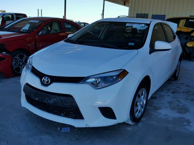 2T1BURHEXFC331877 - 2015 TOYOTA COROLLA L WHITE photo 2