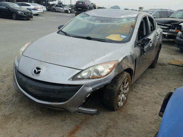 JM1BL1SF1A1322553 - 2010 MAZDA 3 I GRAY photo 2