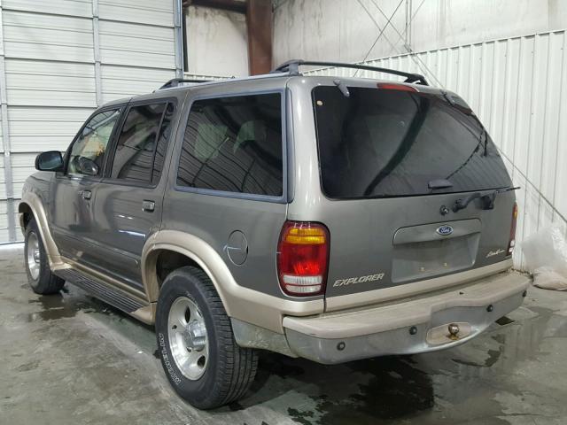 1FMZU64E6YZA06165 - 2000 FORD EXPLORER E GREEN photo 3