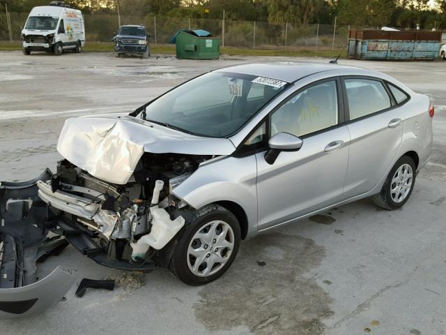 3FADP4AJ3DM152827 - 2013 FORD FIESTA S SILVER photo 2