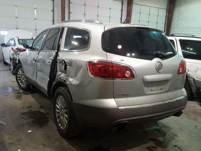 5GAKRAED6BJ107424 - 2011 BUICK ENCLAVE CX SILVER photo 3