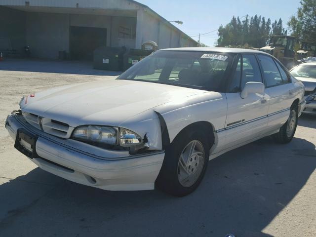 1G2HX53L7N1308659 - 1992 PONTIAC BONNEVILLE WHITE photo 2