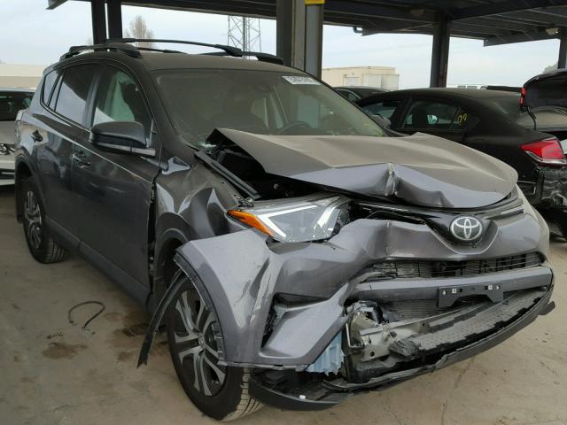 2T3BFREV0HW630091 - 2017 TOYOTA RAV4 LE GRAY photo 1