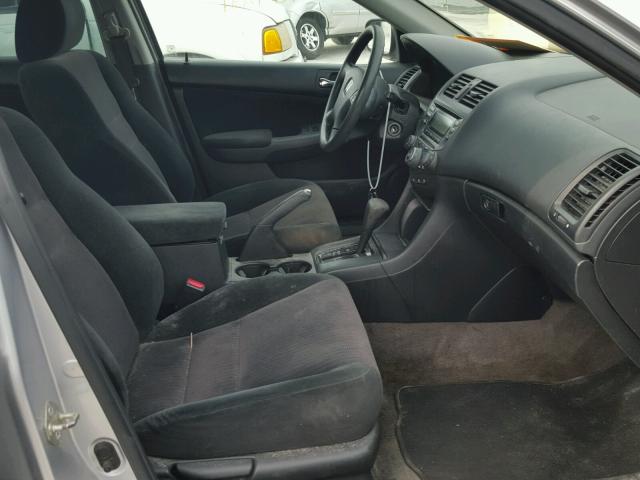 3HGCM56344G707721 - 2004 HONDA ACCORD LX SILVER photo 5