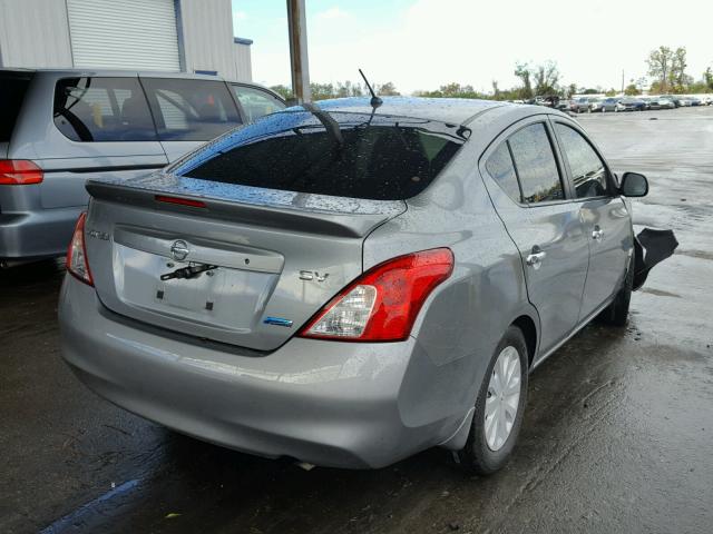 3N1CN7AP3DL829367 - 2013 NISSAN VERSA S SILVER photo 4